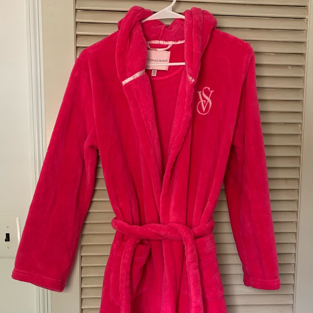 Victoria’s Secret Plush Robe
